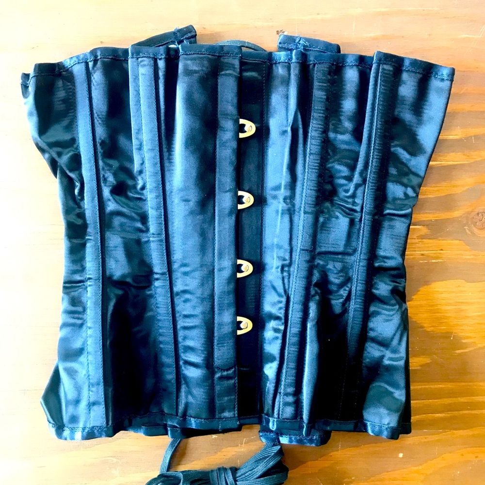 High quality Black Satin corset